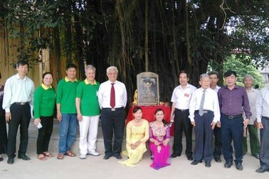 Cây Đa 450 tuổi được công nhận Cây Di sản Việt Nam