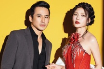 Thúy Diễm được Lương Thế Thành chỉnh váy trên thảm đỏ phim "Cám"