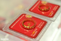 Giá vàng nhẫn tăng liên tục, chỉ còn cách vàng miếng 1 triệu đồng/lượng