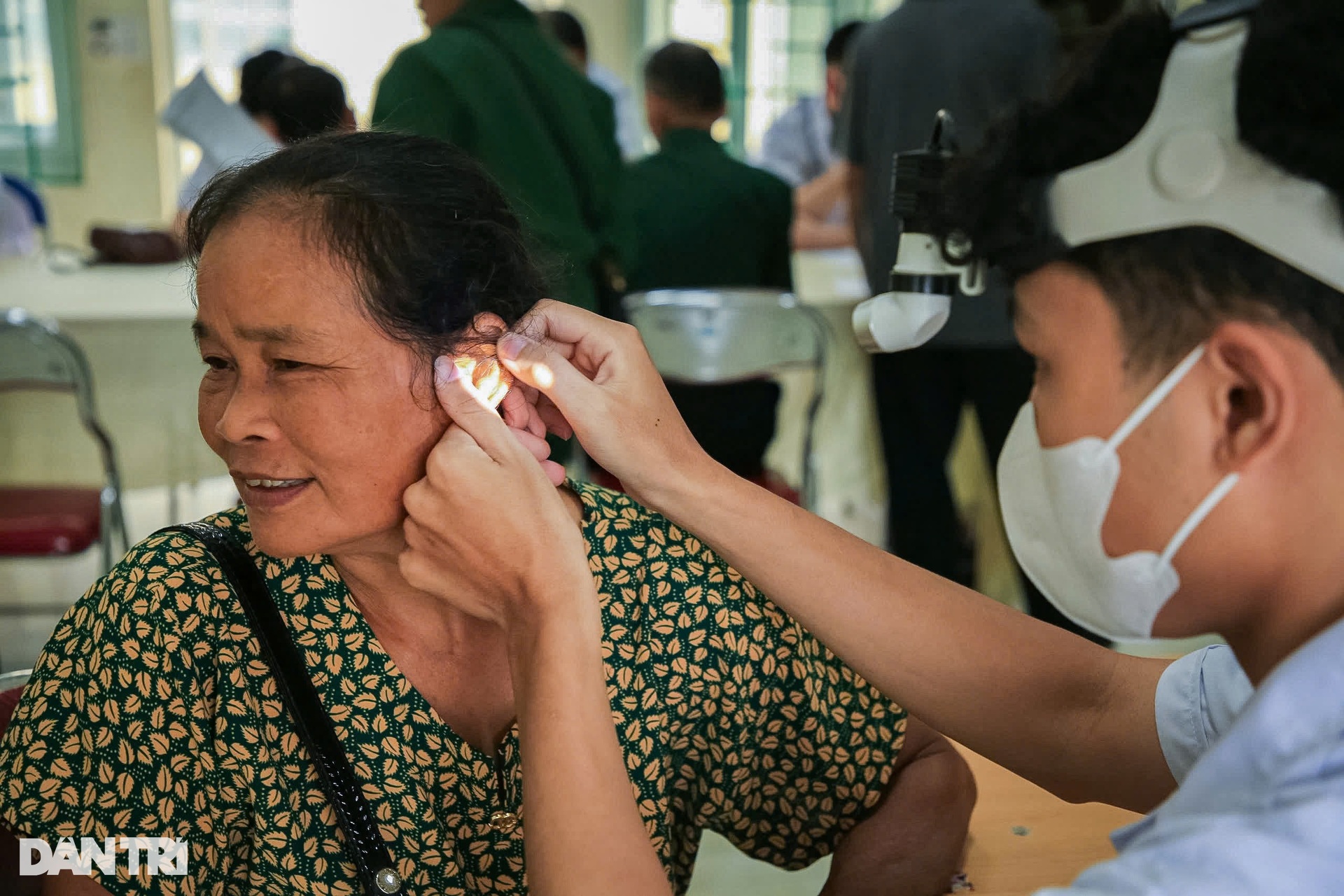 “Cảm ơn vì luôn nhớ những đóng góp của gia đình người có công với đất nước - 14