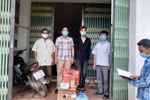 Thực hư tin công nhân vùng phong tỏa "ăn mì tôm 19 ngày, người run lẩy bẩy"