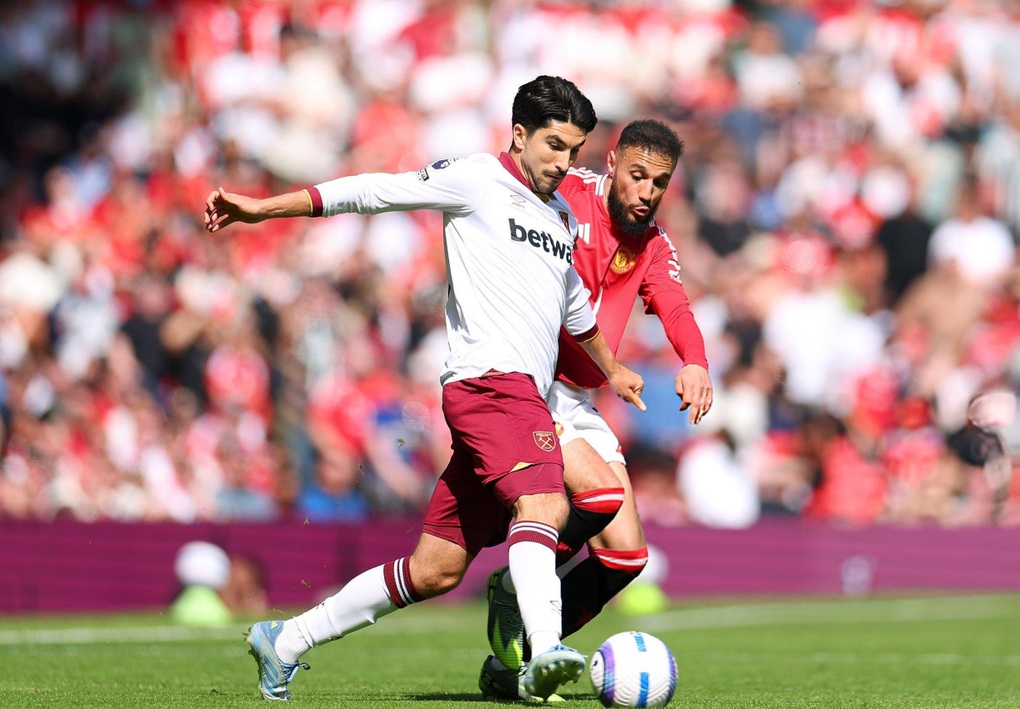 Man Utd thua West Ham trên sân nhà, ngụp lặn ở nhóm cuối bảng - 1 Man Utd thua West Ham trên sân nhà, ngụp lặn ở nhóm cuối bảng - 1