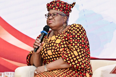 Sinh viên Việt Nam chất vấn Tổng Giám đốc WTO về hiệp định thương mại tự do