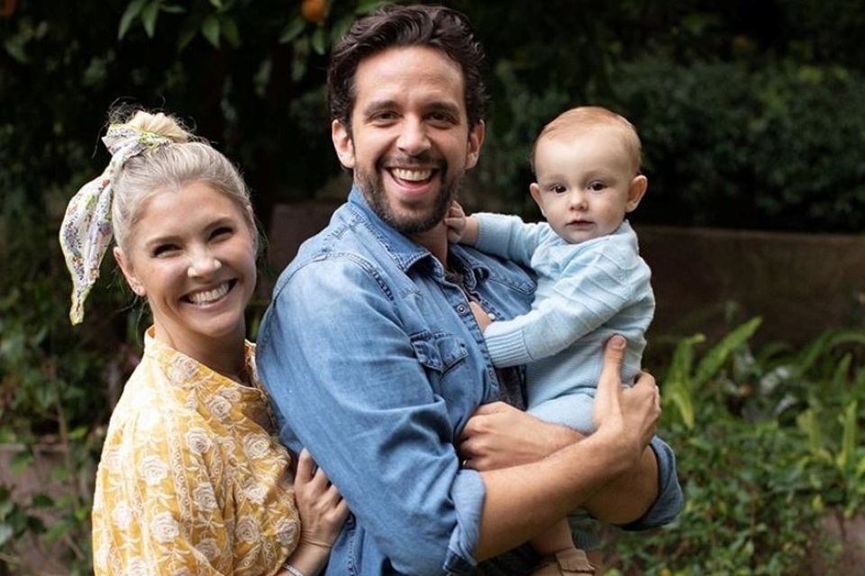 3 tháng sau khi bị cưa chân vì Covid-19, tài tử Mỹ đã qua đời - 1