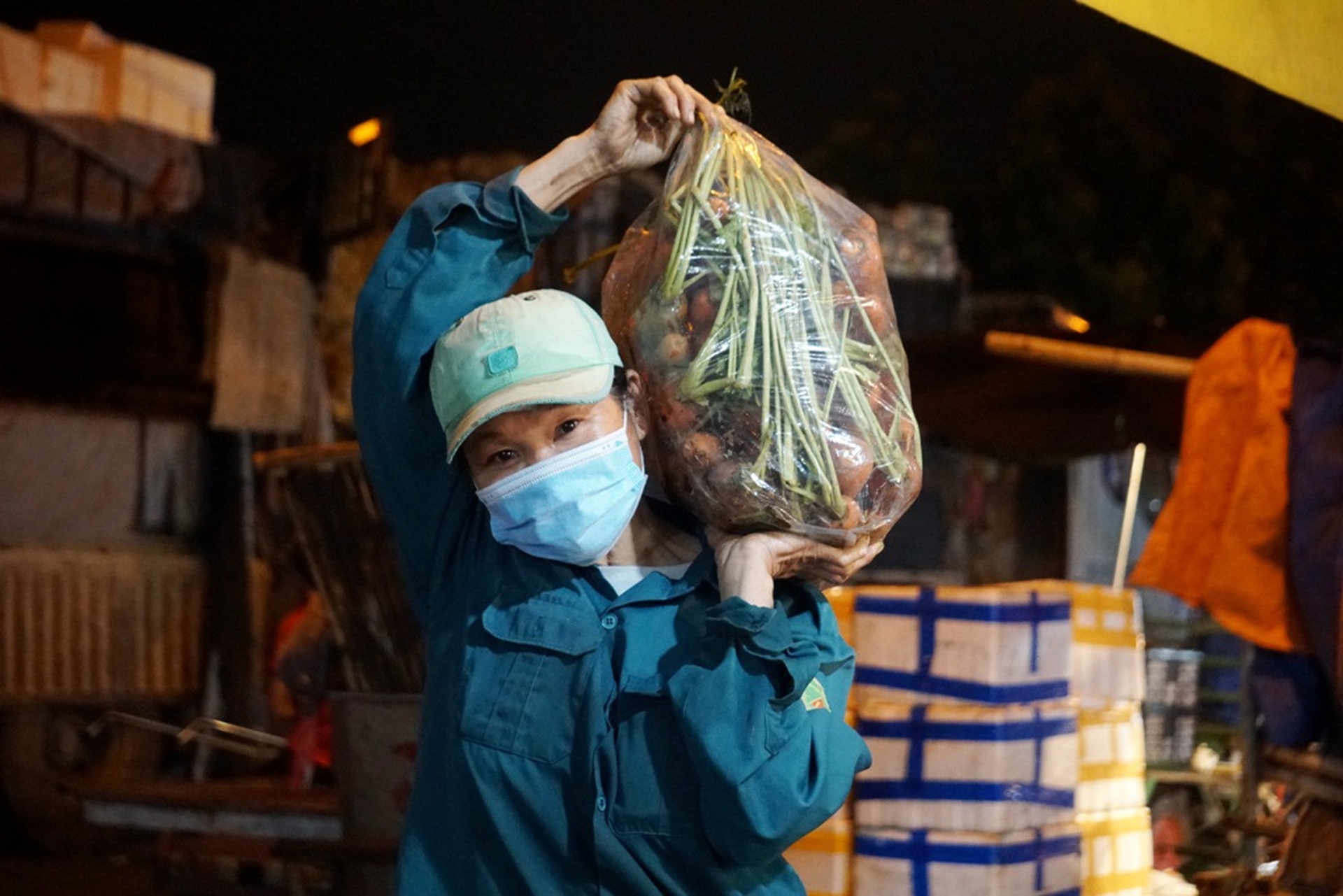 Nóng chuyện cần 100.000 tỷ đồng tăng lương trong tuần qua - 12 Nóng chuyện cần 100.000 tỷ đồng tăng lương trong tuần qua - 12