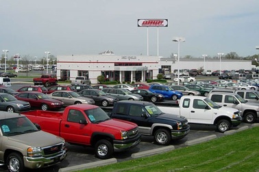 Một doanh nghiệp Việt được phép nhập ô tô tay lái nghịch