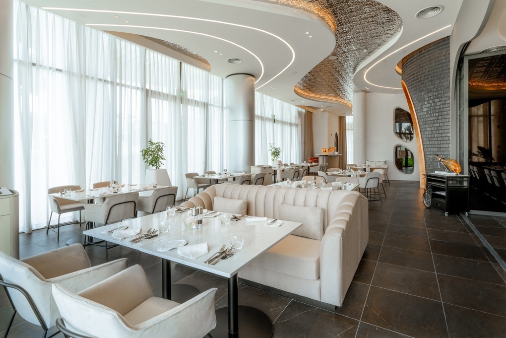 Gran Melía Nha Trang đạt danh hiệu Khu nghỉ dưỡng phong cách nhất năm - 5 Gran Melía Nha Trang đạt danh hiệu Khu nghỉ dưỡng phong cách nhất năm - 5