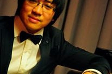 Nghệ sĩ trẻ Lưu Hồng Quang giành giải nhì cuộc thi âm nhạc tại Đức