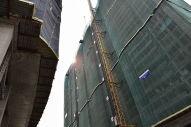 Mua căn hộ chung cư, an tâm khi thăm nhà đang thi công