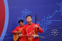 "Nghệ sĩ kéo đàn nhị ở Bờ Hồ" Trần Văn Xâm qua đời ở tuổi 39