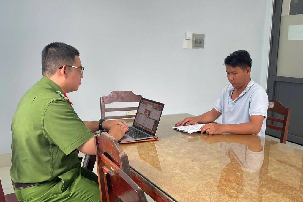 Giám đốc thuê 5 ô tô rồi mang đi cầm cố - 1 Giám đốc thuê 5 ô tô rồi mang đi cầm cố - 1