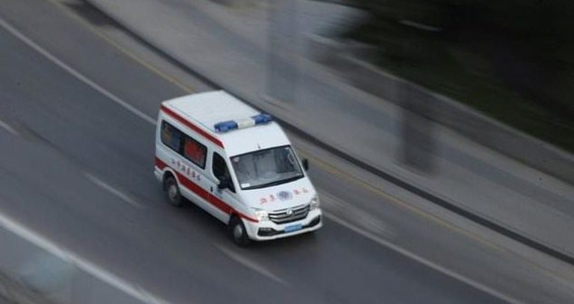 Sản phụ Trung Quốc sảy thai ở tháng thứ 8 vì quy định phòng dịch cứng nhắc - 1 Sản phụ Trung Quốc sảy thai ở tháng thứ 8 vì quy định phòng dịch cứng nhắc - 1