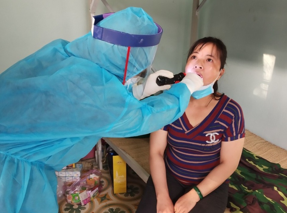 Một bệnh nhân tái dương tính SARS-CoV-2 sau 7 ngày xuất viện - 1 Một bệnh nhân tái dương tính SARS-CoV-2 sau 7 ngày xuất viện - 1