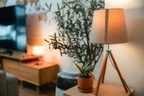 Trời tối sớm: Thử 5 cách giúp nhà sáng và ấm cúng hơn