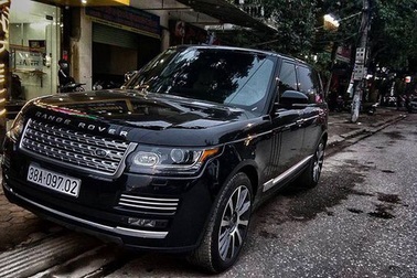 “Phi đội xe khủng” của gia đình nữ đại gia 8x vừa chi 17 tỷ đồng mua xe Maybach S650 2019