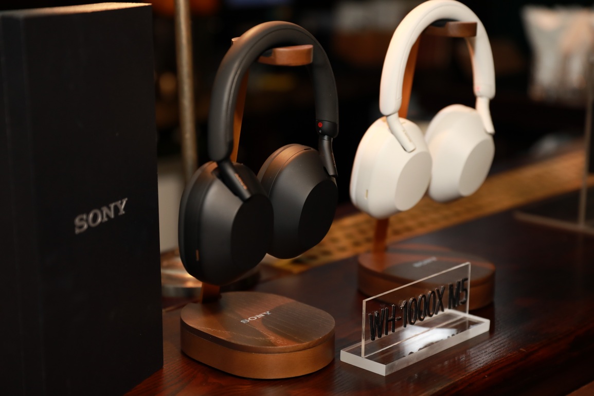 Bộ đôi tai nghe chống ồn mới của Sony về Việt Nam - 1 Bộ đôi tai nghe chống ồn mới của Sony về Việt Nam - 1
