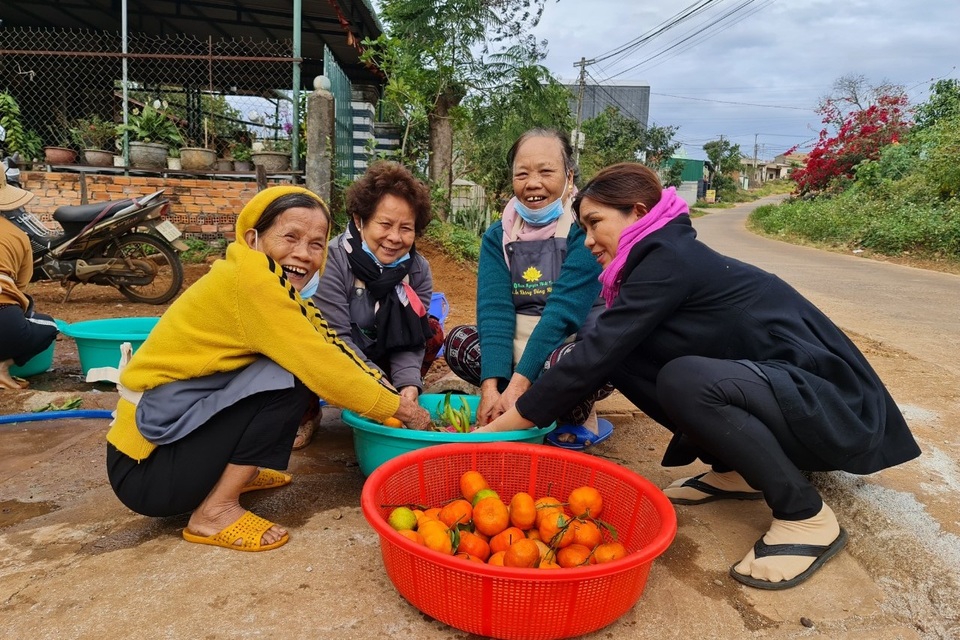 Bữa cơm 0 đồng dành cho hàng trăm người dân vùng cao Đắk Nông - 1 Bữa cơm 0 đồng dành cho hàng trăm người dân vùng cao Đắk Nông - 1