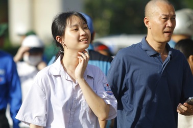 Đề thi và đáp án môn ngữ văn lớp 10 Trường THPT chuyên Khoa học tự nhiên