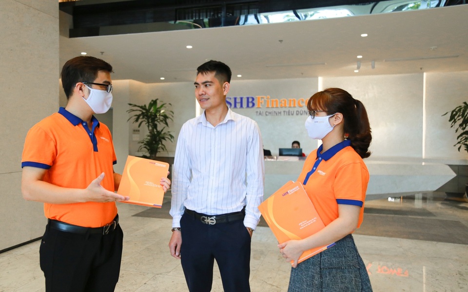 SHB Finance chú trọng hoạt động bảo vệ an toàn sức khoẻ cho nhân viên - 2 SHB Finance chú trọng hoạt động bảo vệ an toàn sức khoẻ cho nhân viên - 2