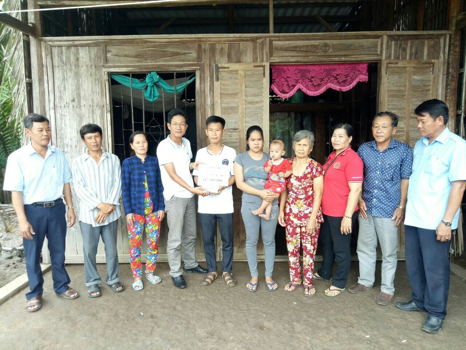 Giảm nghèo: Cần chú trọng đối tượng có nguy cơ rơi xuống hộ nghèo - 1 Giảm nghèo: Cần chú trọng đối tượng có nguy cơ rơi xuống hộ nghèo - 1