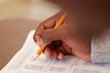 Bài thi SAT format mới năm 2023 sẽ có điểm gì giống và khác bài thi cũ?