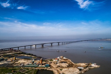 Hải Phòng "xin" xây cầu mới 7.000 tỷ đồng vì cầu Tân Vũ - Lạch Huyện đã quá tải