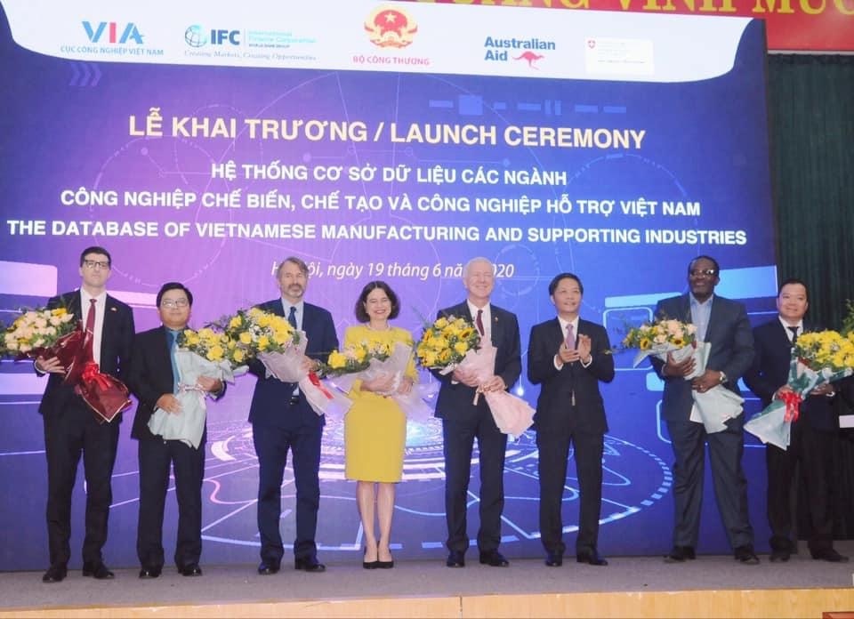 Cơ sở dữ liệu các ngành công nghiệp sẽ trở thành “mỏ vàng” cho doanh nghiệp - 2 Cơ sở dữ liệu các ngành công nghiệp sẽ trở thành “mỏ vàng” cho doanh nghiệp - 2