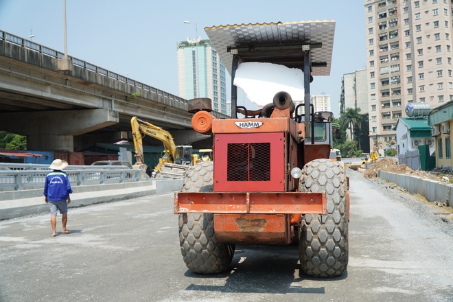 Hình ảnh công trình cầu vượt hồ trị giá 340 tỷ đồng sắp hoàn thành ở Hà Nội - 26 Hình ảnh công trình cầu vượt hồ trị giá 340 tỷ đồng sắp hoàn thành ở Hà Nội - 26