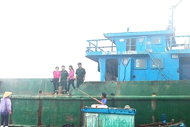 Tàu xả thải xuống biển chưa được kiểm tra an toàn hàng hải