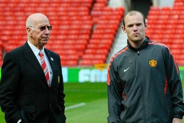 Rooney quyết phá kỉ lục ghi bàn của Sir Bobby Charlton