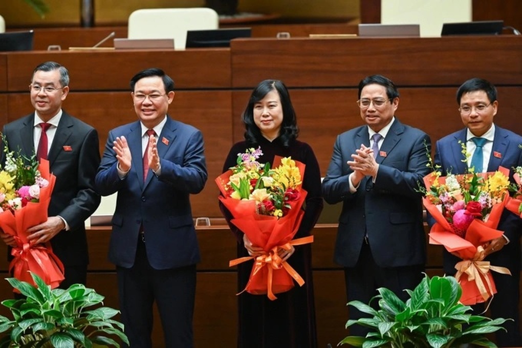 Thành viên Chính phủ sau khi kiện toàn hai nhân sự Bộ trưởng - 1 Thành viên Chính phủ sau khi kiện toàn hai nhân sự Bộ trưởng - 1