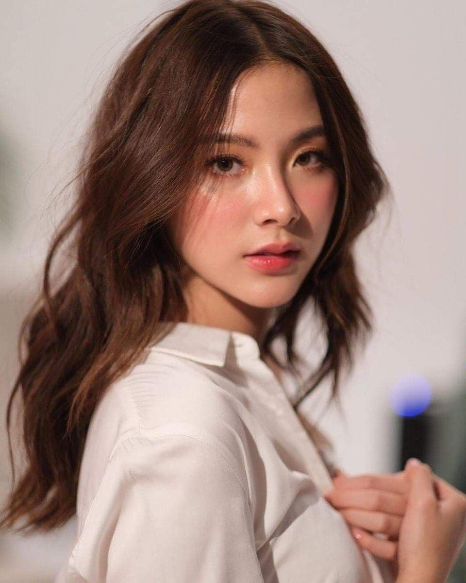 “Mỹ nhân đẹp không góc chết” Baifern Pimchanok nhập viện vì kiệt sức - 8 “Mỹ nhân đẹp không góc chết” Baifern Pimchanok nhập viện vì kiệt sức - 8