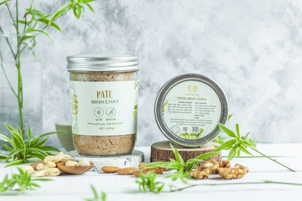 7 nạn nhân vụ ngộ độc pate Minh Chay đang phải thở máy, yếu liệt cơ - 2 7 nạn nhân vụ ngộ độc pate Minh Chay đang phải thở máy, yếu liệt cơ - 2