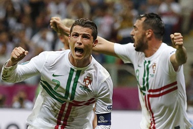 Những cột mốc đáng nhớ của C.Ronaldo trong 100 trận cho ĐTQG
