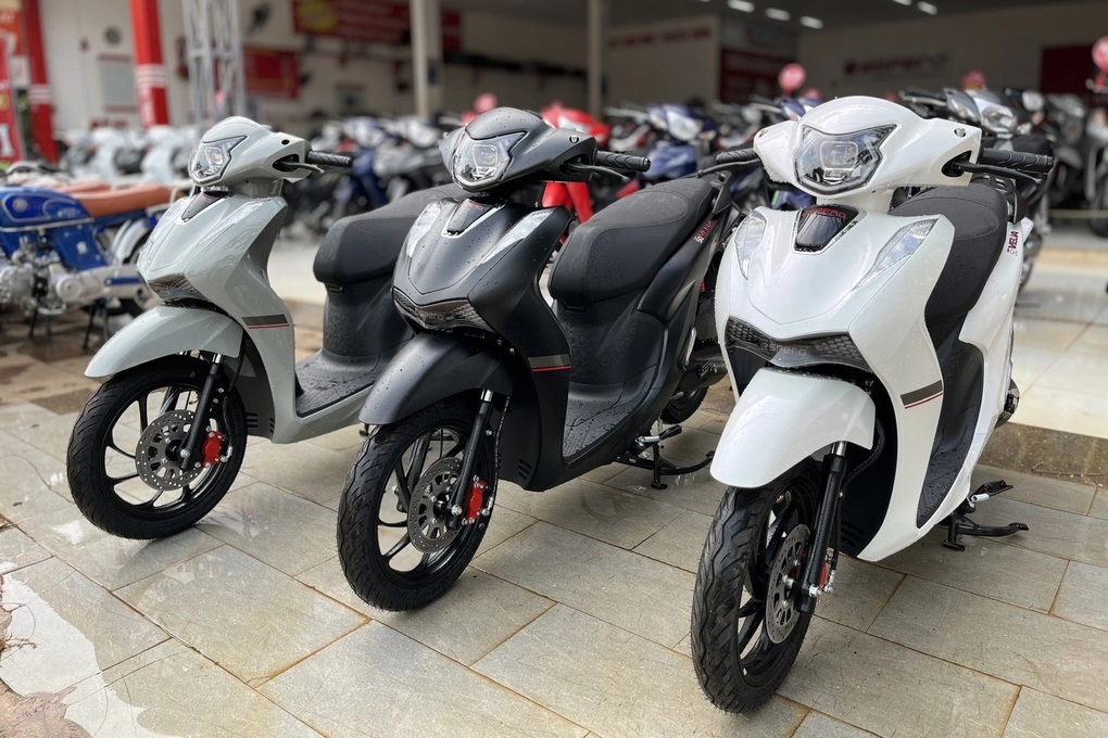 Độc lạ xe tay ga “Made in Vietnam”: Đầu SH, dáng Vision, giá Honda Wave - 1 Độc lạ xe tay ga “Made in Vietnam”: Đầu SH, dáng Vision, giá Honda Wave - 1