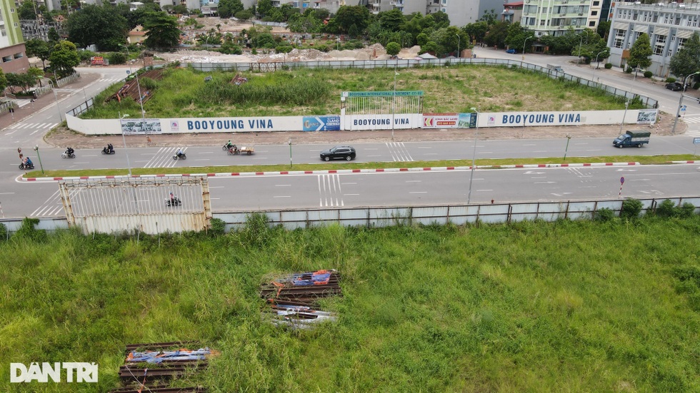 Chuyên gia hiến kế cách ngăn chặn đầu cơ đất đai, găm đất rồi bỏ đó - 4 Chuyên gia hiến kế cách ngăn chặn đầu cơ đất đai, găm đất rồi bỏ đó - 4