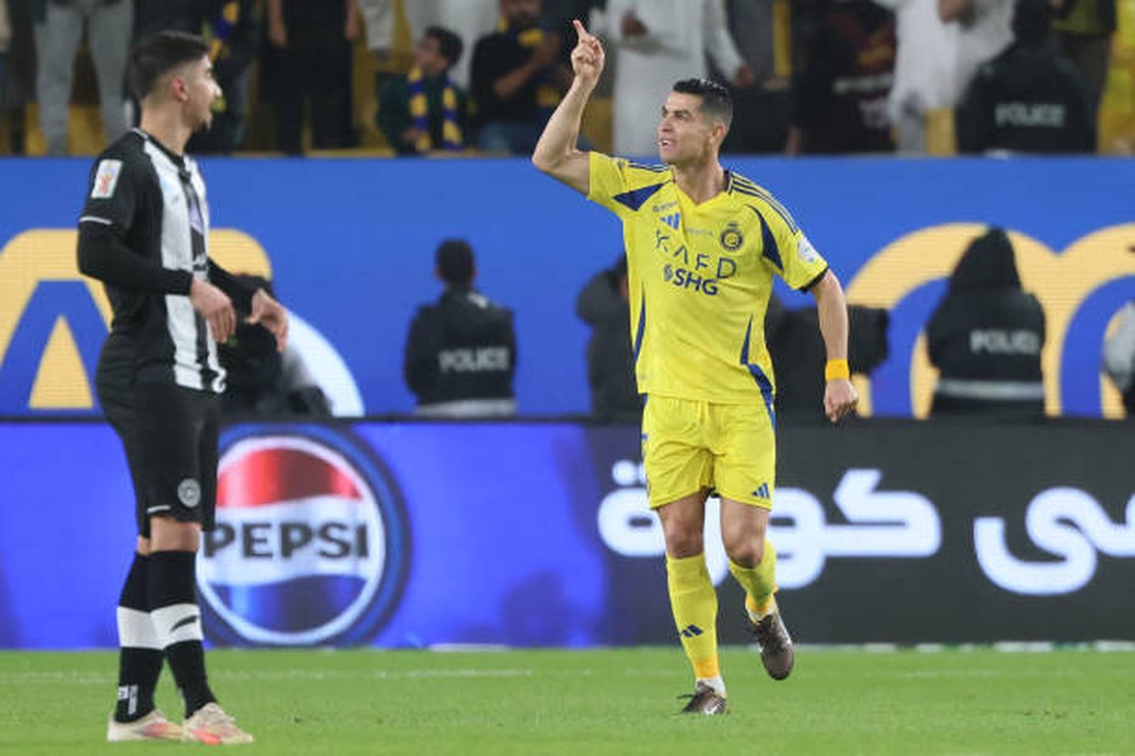 Ronaldo ghi bàn, Al Nassr vẫn hòa thất vọng tại Saudi Pro League - 1 Ronaldo ghi bàn, Al Nassr vẫn hòa thất vọng tại Saudi Pro League - 1