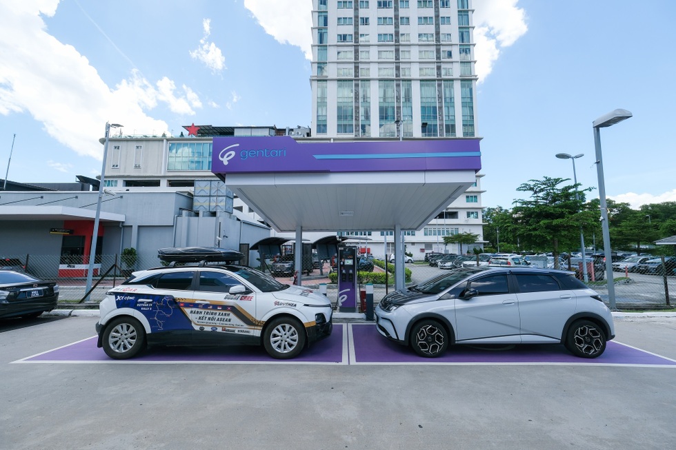 Hành trình phượt 6 nước bằng ô tô điện VinFast và những chuyện chưa kể - 14