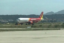 Đình chỉ tổ lái vụ máy bay hạ cánh nhầm đường băng tại Cam Ranh