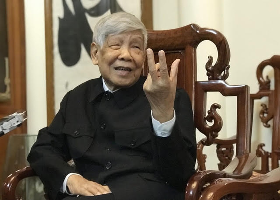 Nguyên Tổng Bí thư Lê Khả Phiêu nói về chuyện nhân sự trước Đại hội Đảng - 2 Nguyên Tổng Bí thư Lê Khả Phiêu nói về chuyện nhân sự trước Đại hội Đảng - 2