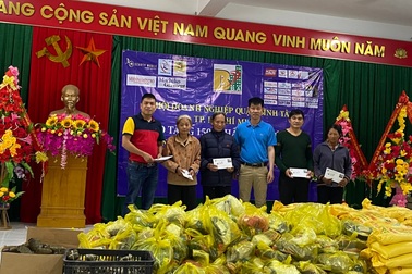 Chuỗi siêu thị mỹ phẩm AB Beauty World đồng hành người dân miền Trung những ngày bão lũ