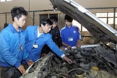 Lợi gì nếu siết chỉ tiêu tuyển sinh cao đẳng, đại học?