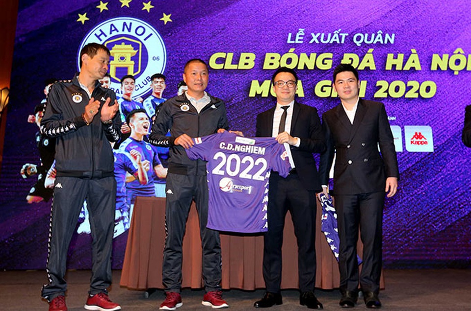 CLB Hà Nội hướng đến “cú ăn ba” ở mùa giải 2020 - 1 CLB Hà Nội hướng đến “cú ăn ba” ở mùa giải 2020 - 1
