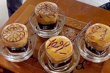 Phát sốt với hóa đơn 4 ly cà phê gần 29 triệu đồng