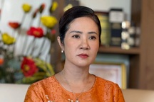 NSƯT Nguyệt Hằng nghỉ việc ở Nhà hát Tuổi trẻ sau 35 năm công tác