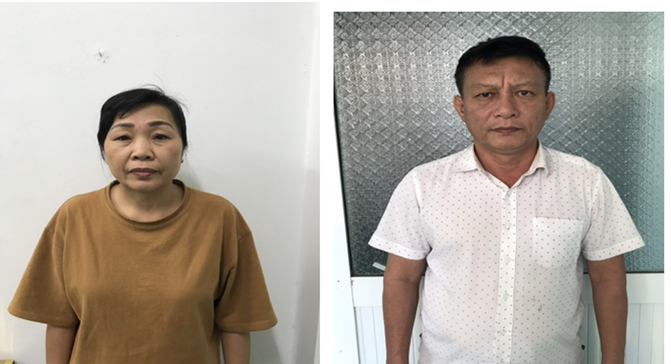 Khởi tố, bắt trùm hàng lậu chi 20 tỷ đẩy Giám đốc công an khỏi địa bàn - 4 Khởi tố, bắt trùm hàng lậu chi 20 tỷ đẩy Giám đốc công an khỏi địa bàn - 4