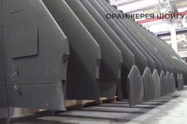 Xuất hiện hình ảnh bên trong nhà máy Nga sản xuất "sát thủ bầu trời"?