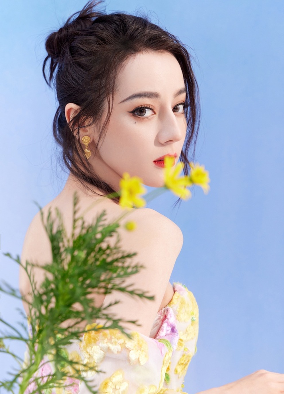 Địch Lệ Nhiệt Ba nhận giải thưởng diễn xuất của LHP Trung - Mỹ - 3 Địch Lệ Nhiệt Ba nhận giải thưởng diễn xuất của LHP Trung - Mỹ - 3