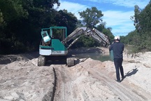 Bình Định: Bất lực nhìn “cát tặc” lộng hành?