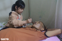 "Cháu biết bố không còn sống được bao lâu nữa..."